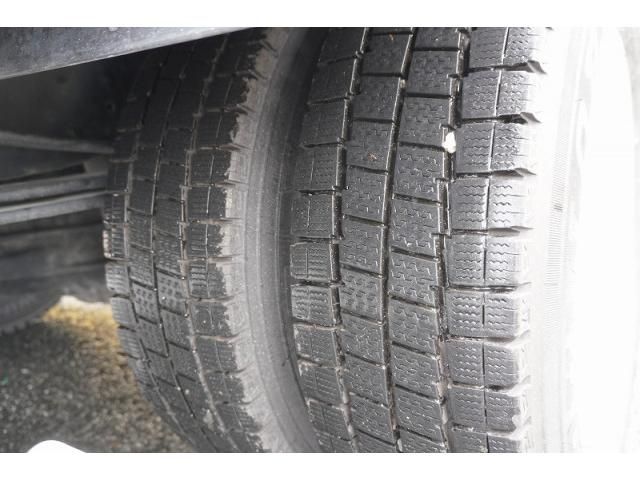 Hino DUTRO 2020-03 7710077-10