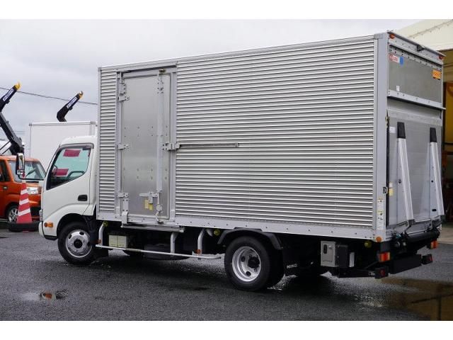 Hino DUTRO 2020-03 7710077-6