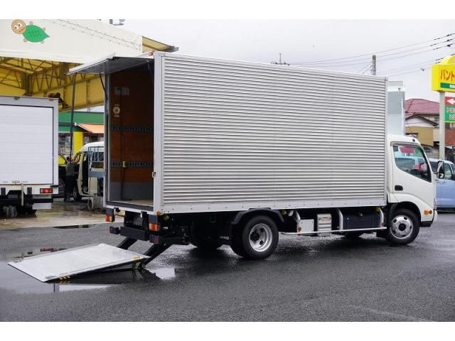 Hino DUTRO 2020-03 7710077-8
