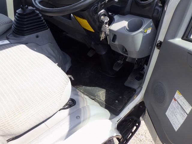 Hino DUTRO 2018-12 7710120-19