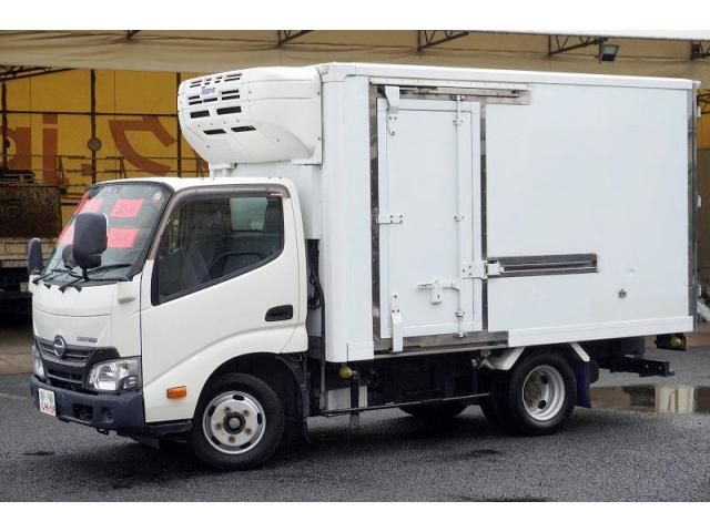 Hino DUTRO 2018-05 7710108-0