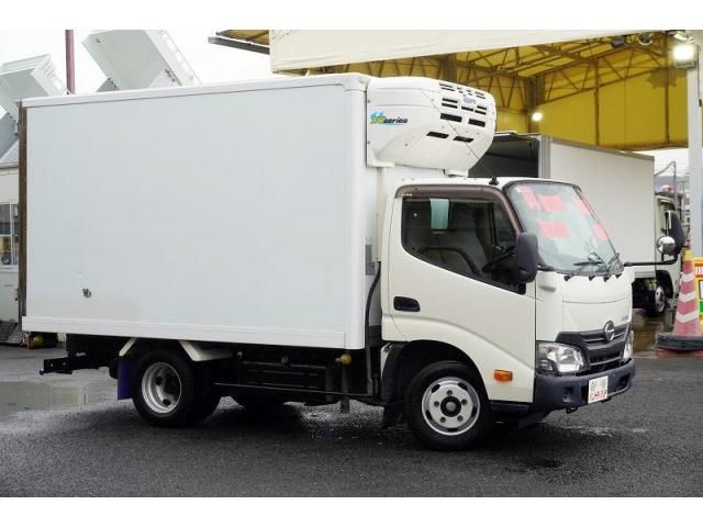 Hino DUTRO 2018-05 7710108-5
