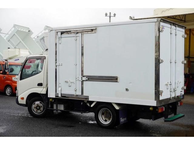 Hino DUTRO 2018-05 7710108-6
