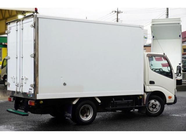 Hino DUTRO 2018-05 7710108-7