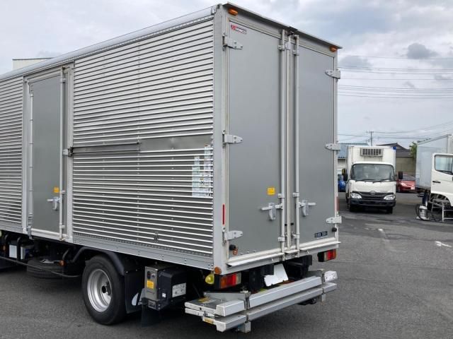 Hino DUTRO 2022-03 7710030-9