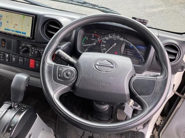 Hino DUTRO 2022-03 7710030-18