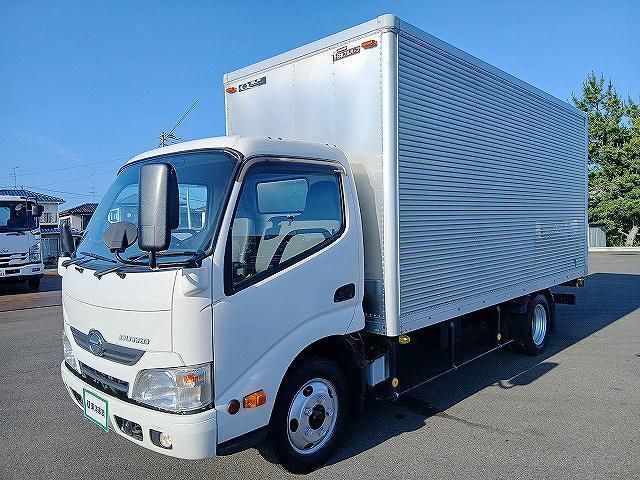 Hino DUTRO 2016-04 7710125-0