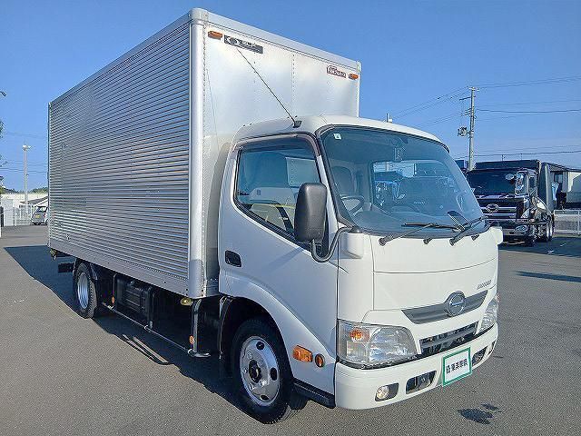 Hino DUTRO 2016-04 7710125-1