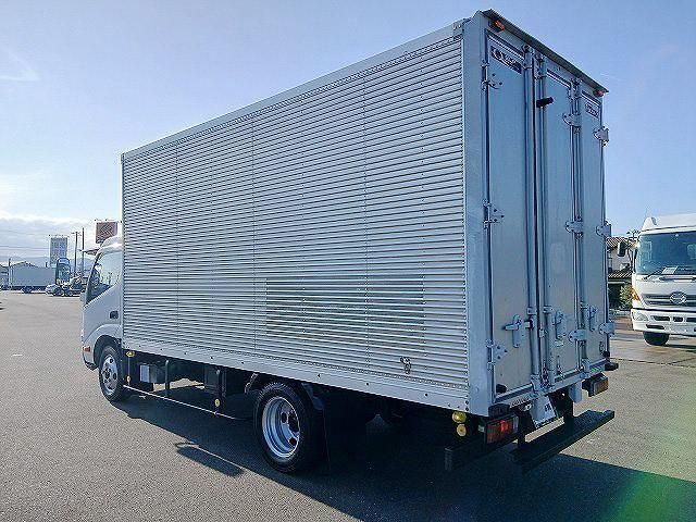 Hino DUTRO 2016-04 7710125-3
