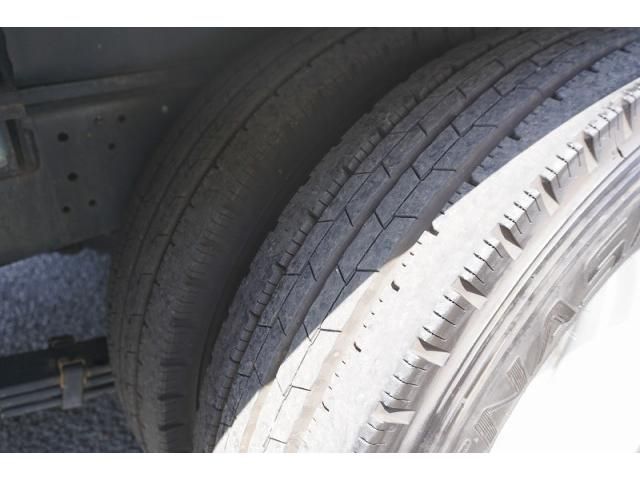 Hino DUTRO 2018-03 7710076-9