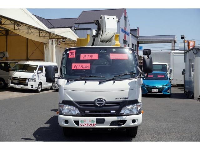 Hino DUTRO 2018-03 7710076-1