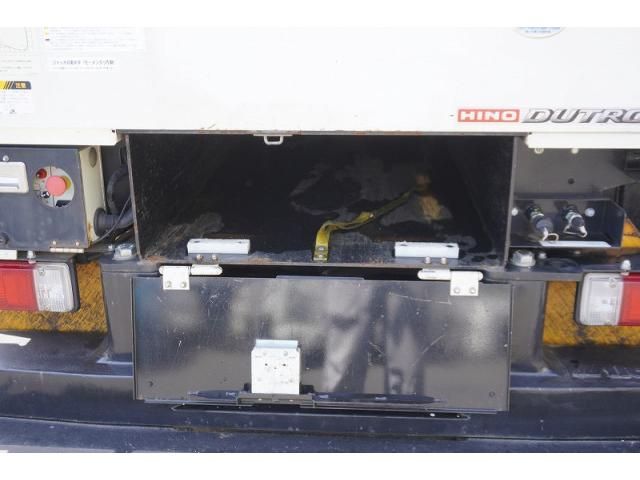 Hino DUTRO 2018-03 7710076-19