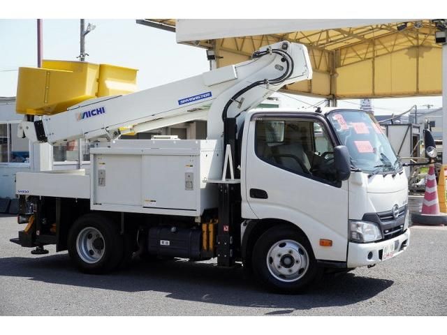 Hino DUTRO 2018-03 7710076-5