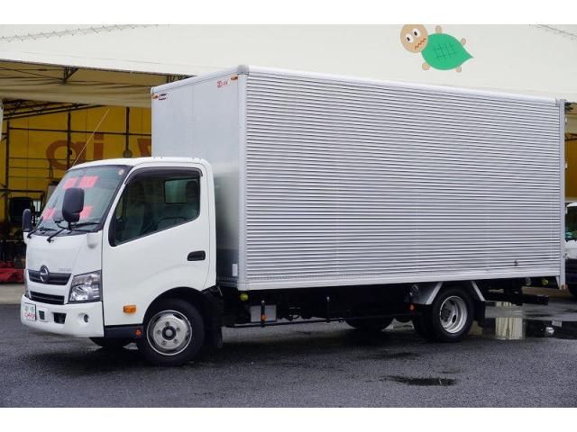 Hino DUTRO 2018-05 7710126-0
