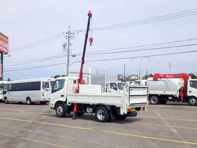 Hino DUTRO 2016-03 7710119-4