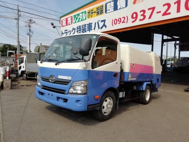 Hino DUTRO 2015-10 7710075-0