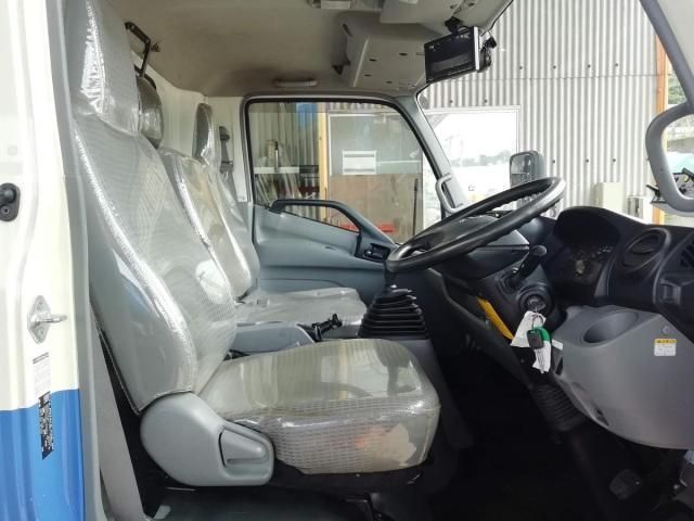 Hino DUTRO 2015-10 7710075-29