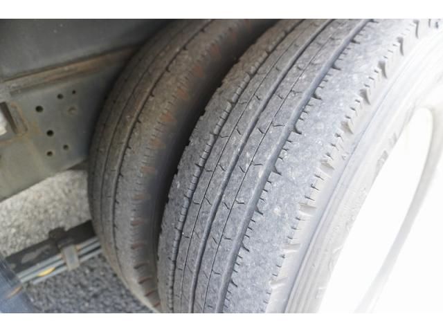 Hino DUTRO 2015-03 7710122-9