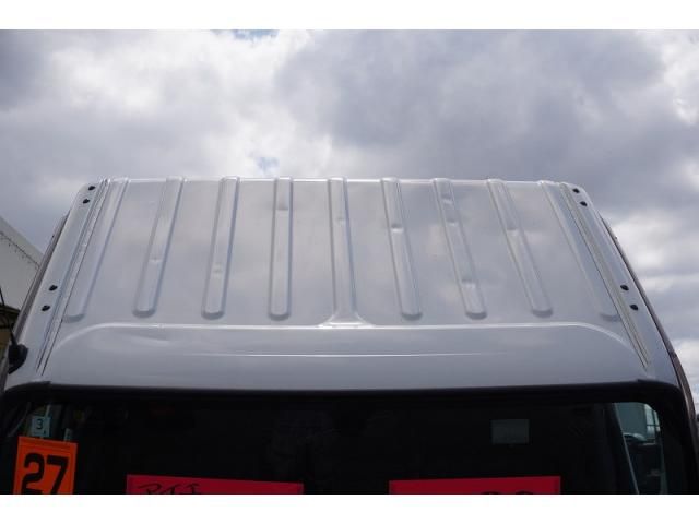 Hino DUTRO 2015-03 7710122-15
