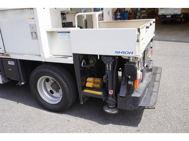 Hino DUTRO 2015-03 7710122-23