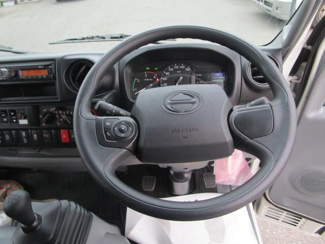 Hino DUTRO 2024-11 7710050-11