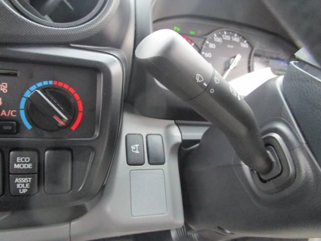 Hino DUTRO 2024-11 7710050-12
