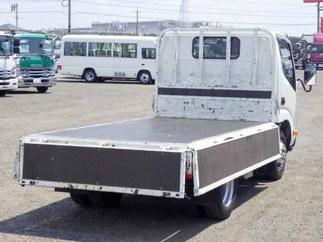 Hino DUTRO 2022-03 7710087-25