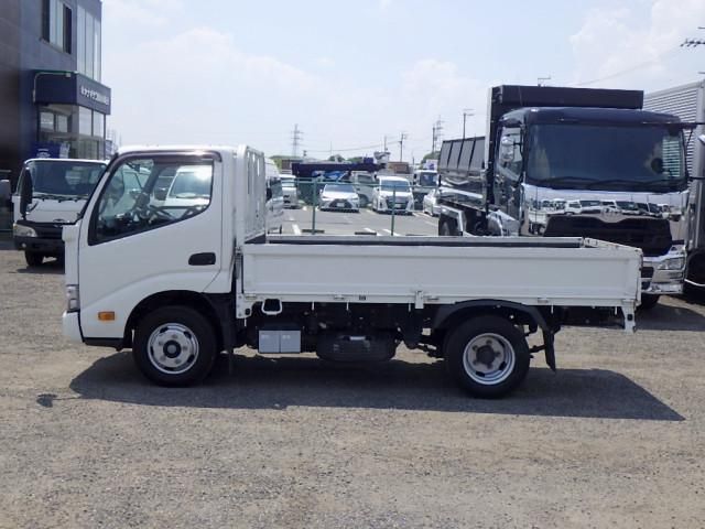 Hino DUTRO 2022-03 7710087-3