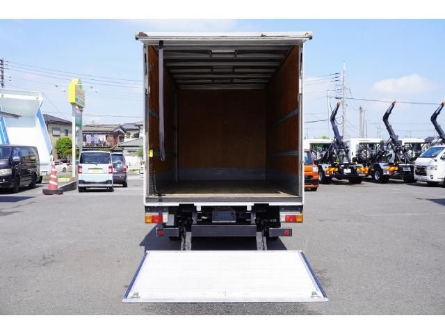 Hino DUTRO 2019-12 7710069-18