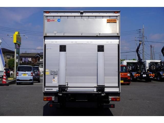 Hino DUTRO 2019-12 7710069-3