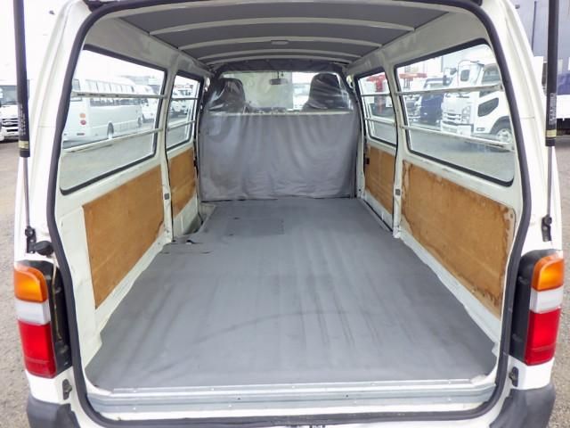 Hino DUTRO 2013-01 7710137-6