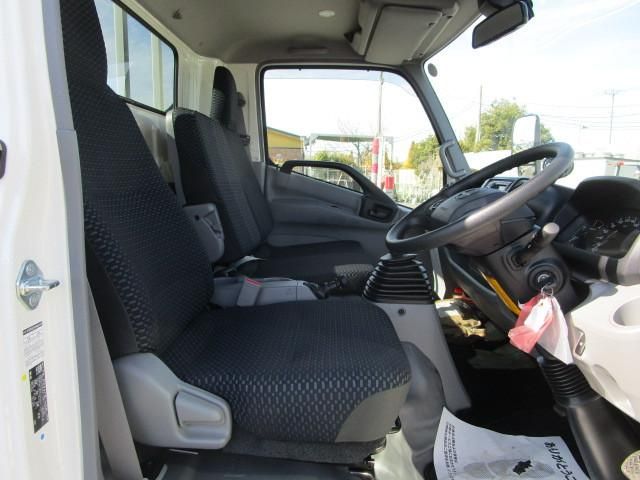 Hino DUTRO 2024-04 7710034-10