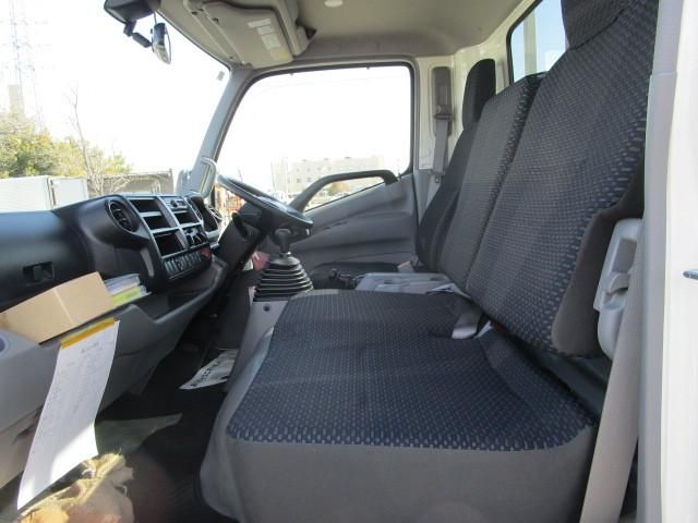 Hino DUTRO 2024-04 7710034-21