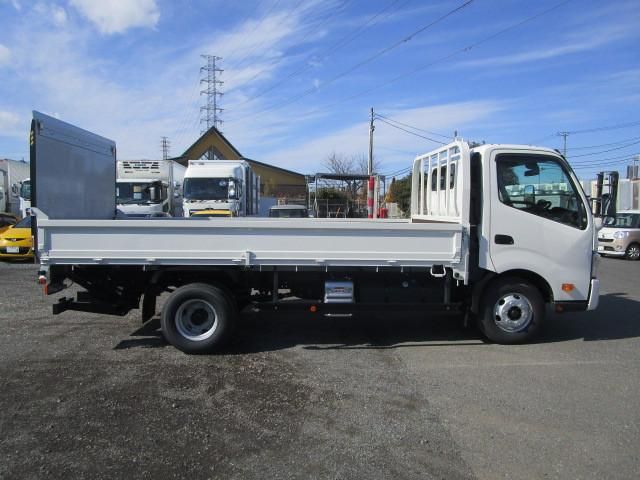 Hino DUTRO 2024-04 7710034-5