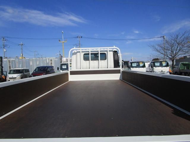 Hino DUTRO 2024-04 7710034-7