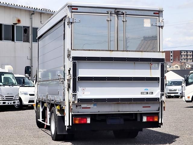 Hino DUTRO 2018-03 7710105-1
