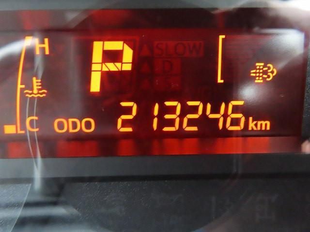 Hino DUTRO 2018-12 7710136-18