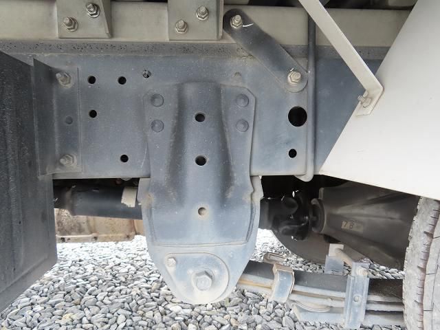 Hino DUTRO 2018-12 7710136-8