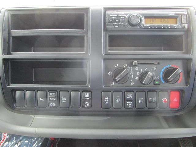 Hino DUTRO 2025-07 7710010-13