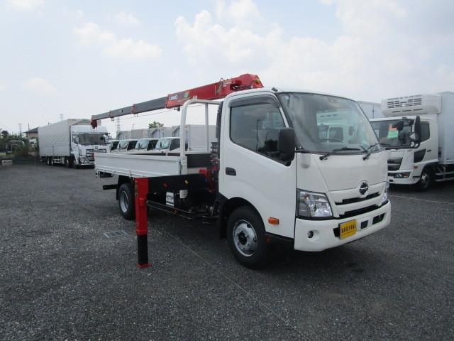 Hino DUTRO 2025-07 7710010-27