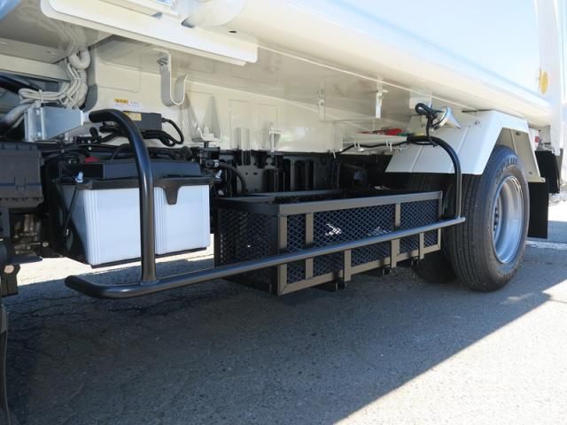 Hino DUTRO 2026-01 7710006-15