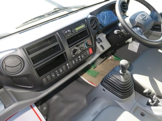 Hino DUTRO 2026-01 7710006-25