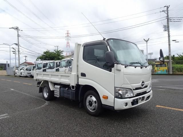Hino DUTRO 2024-03 7710067-1