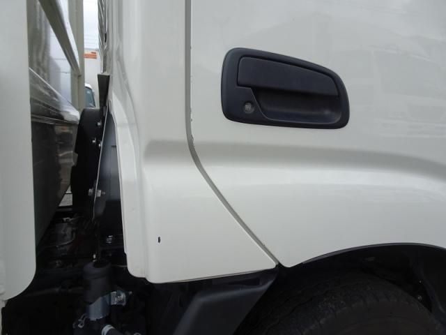 Hino DUTRO 2024-03 7710067-22