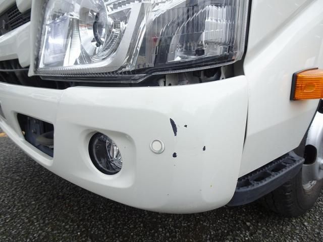 Hino DUTRO 2024-03 7710067-24