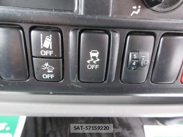 Hino DUTRO 2022-03 7722876-19