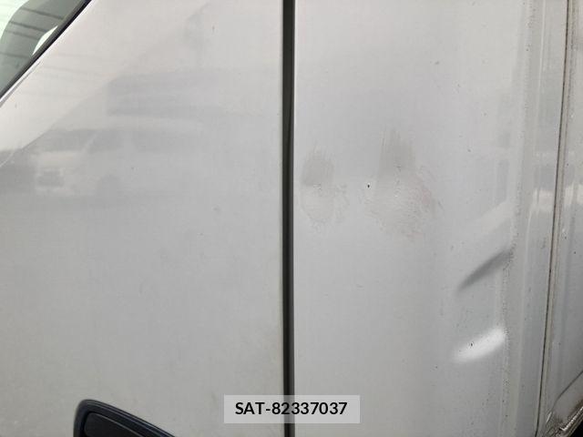 Hino DUTRO 2016-06 7722879-14