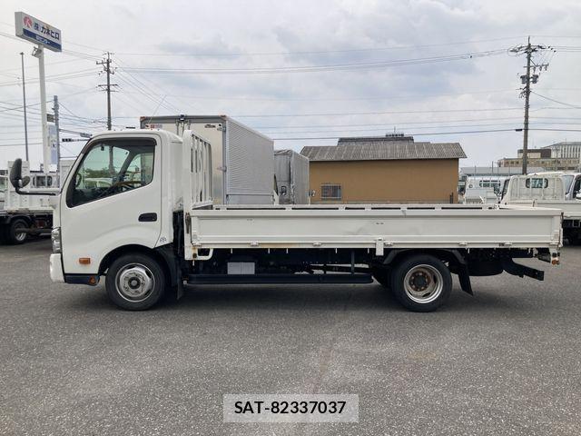 Hino DUTRO 2016-06 7722879-21
