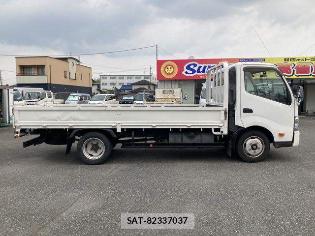 Hino DUTRO 2016-06 7722879-23