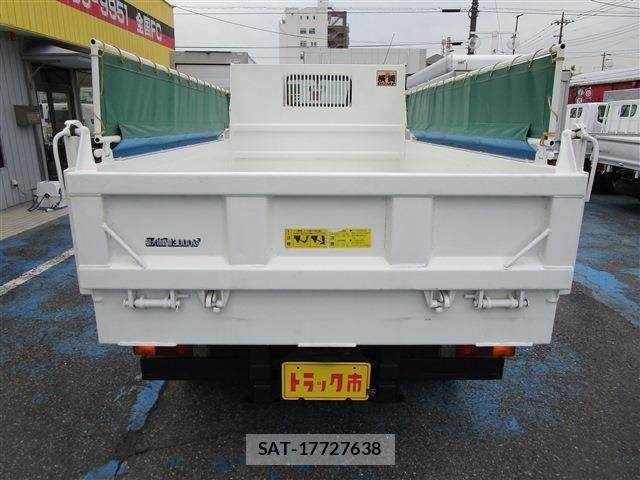 Hino DUTRO 2017-03 7722870-4